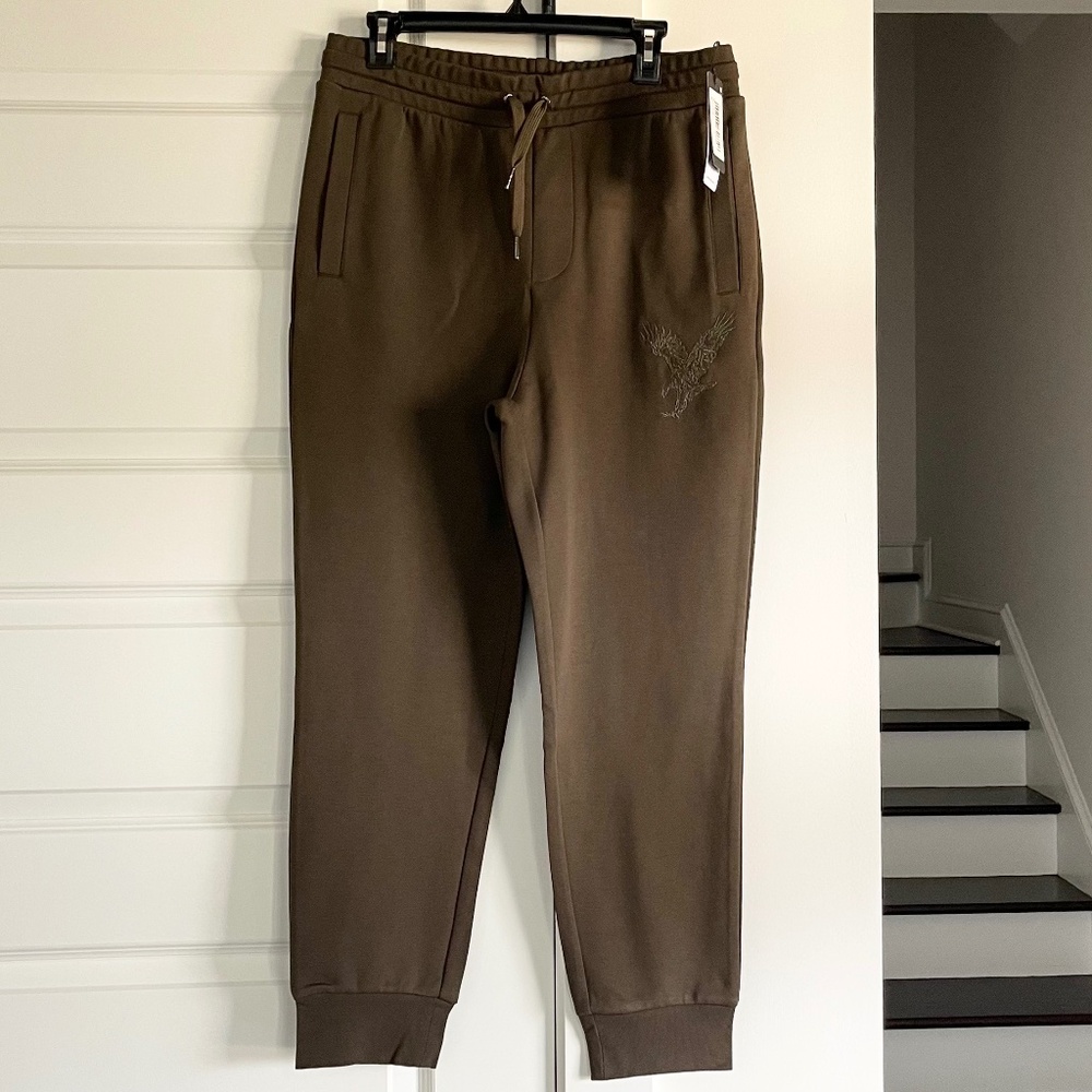 A|X Armani Exchange Men's Regular-Fit Eagle Logo Black Olive Joggers ~ Size M - Picture 4 of 11